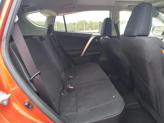 2016 TOYOTA RAV4 XLE  