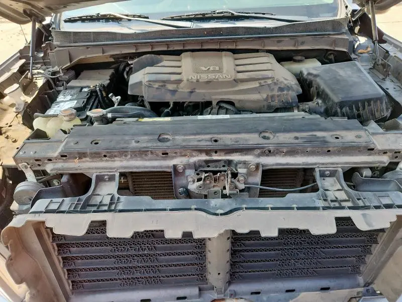 2018 NISSAN TITAN S