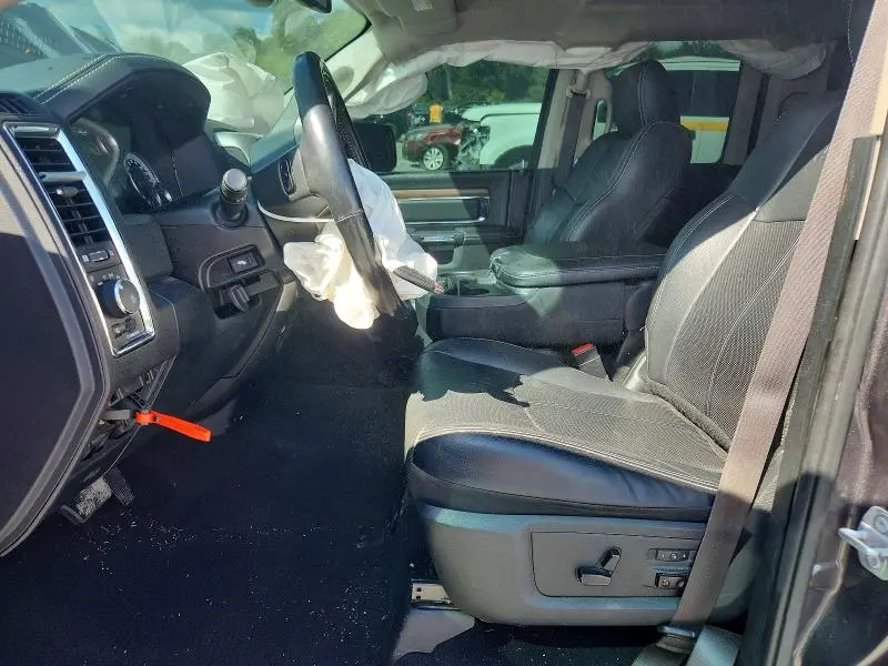 2018 RAM 1500 LARAMIE  