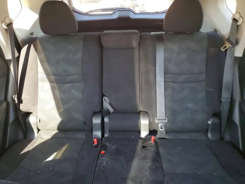 2015 NISSAN ROGUE SV  