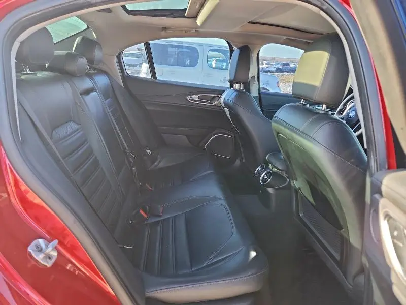 2017 ALFA ROMEO GIULIA TI Q4  