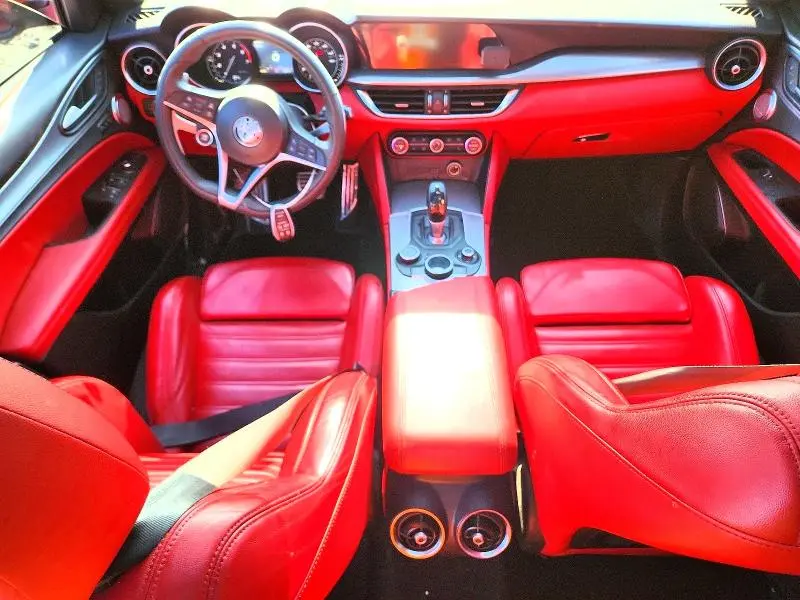 2018 ALFA ROMEO STELVIO TI SPORT  