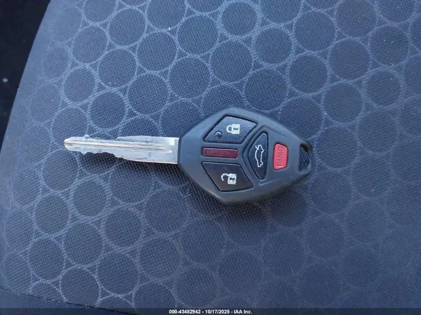 2014 MITSUBISHI MIRAGE DE