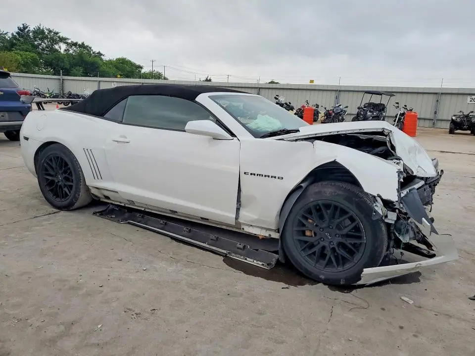 2011 CHEVROLET CAMARO LT  