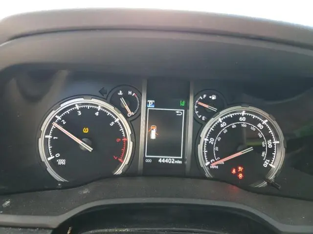 2023 TOYOTA 4RUNNER SE  