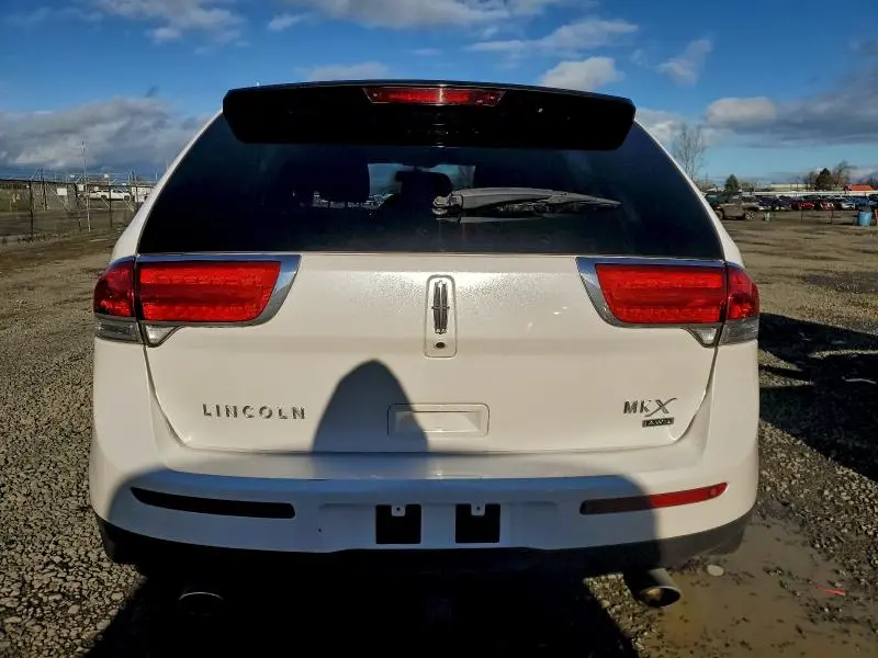 2011 LINCOLN MKX   
