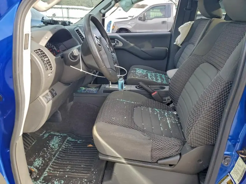 2014 NISSAN FRONTIER SV  