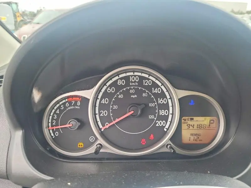 2011 MAZDA MAZDA2   