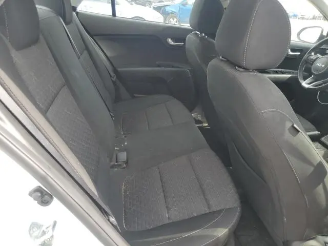 2022 KIA RIO LX  