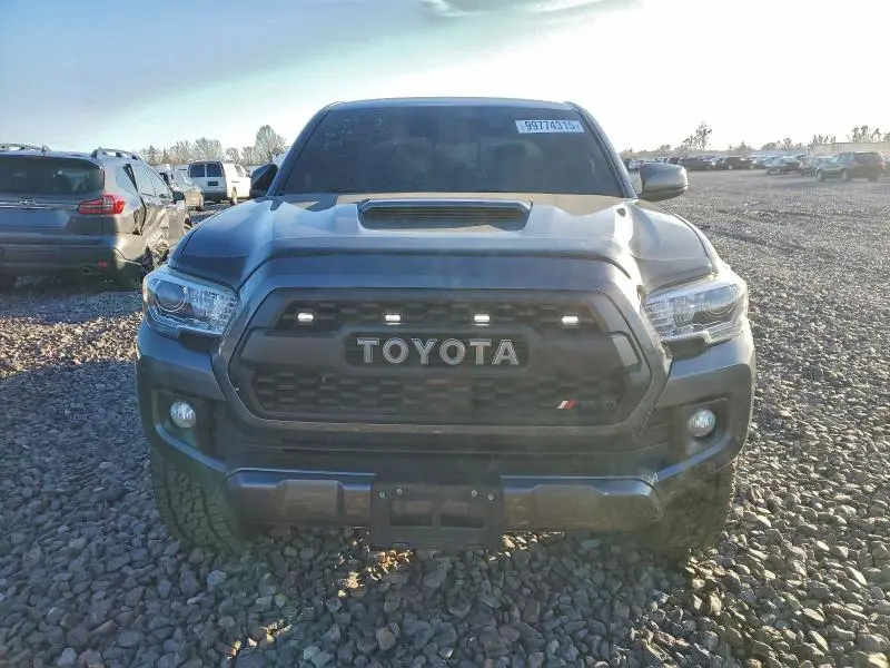 2018 TOYOTA TACOMA DOUBLE CAB  
