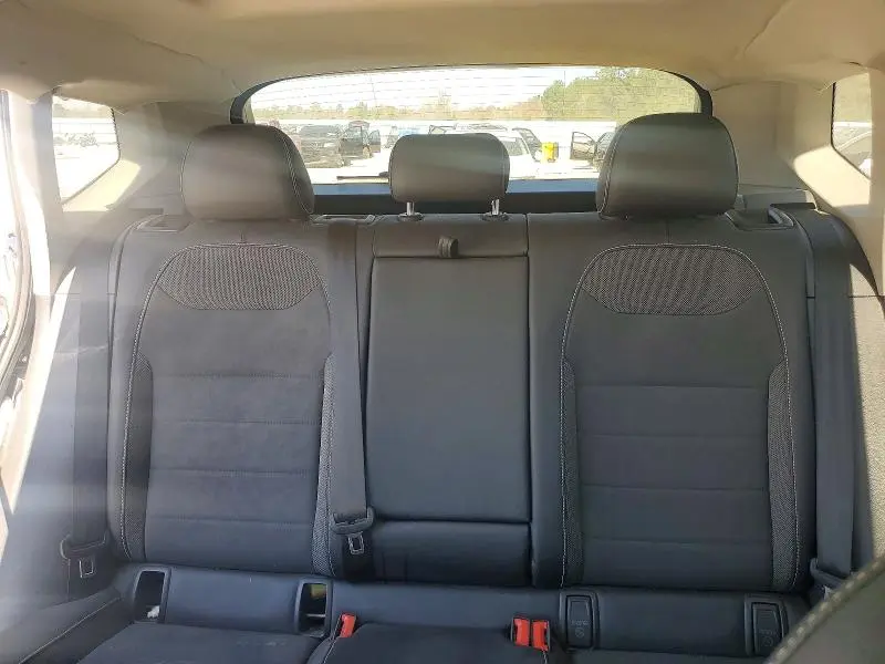 2022 VOLKSWAGEN TAOS SE IQ DRIVE  