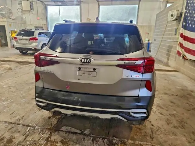 2021 KIA SELTOS SX  