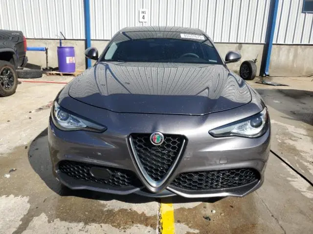2019 ALFA ROMEO GIULIA TI  