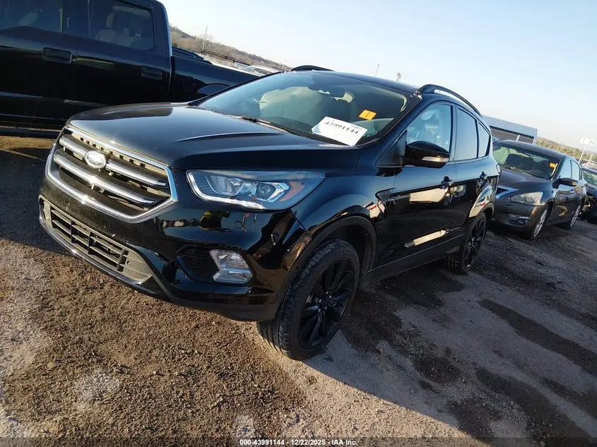 2019 FORD ESCAPE TITANIUM