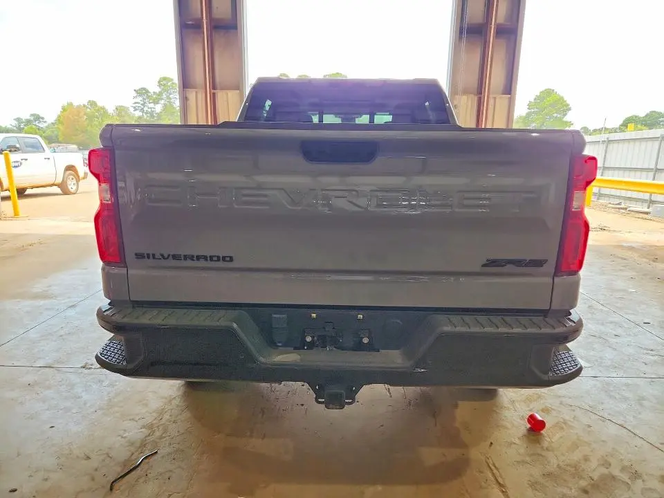 2024 CHEVROLET SILVERADO K1500 ZR2  