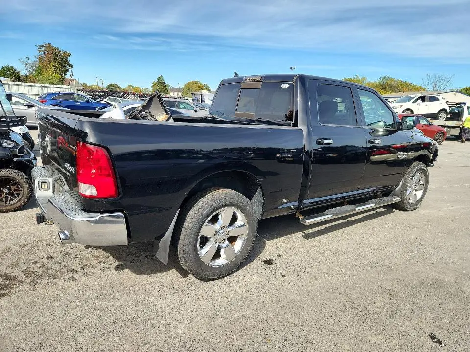 2014 RAM 1500 SLT  