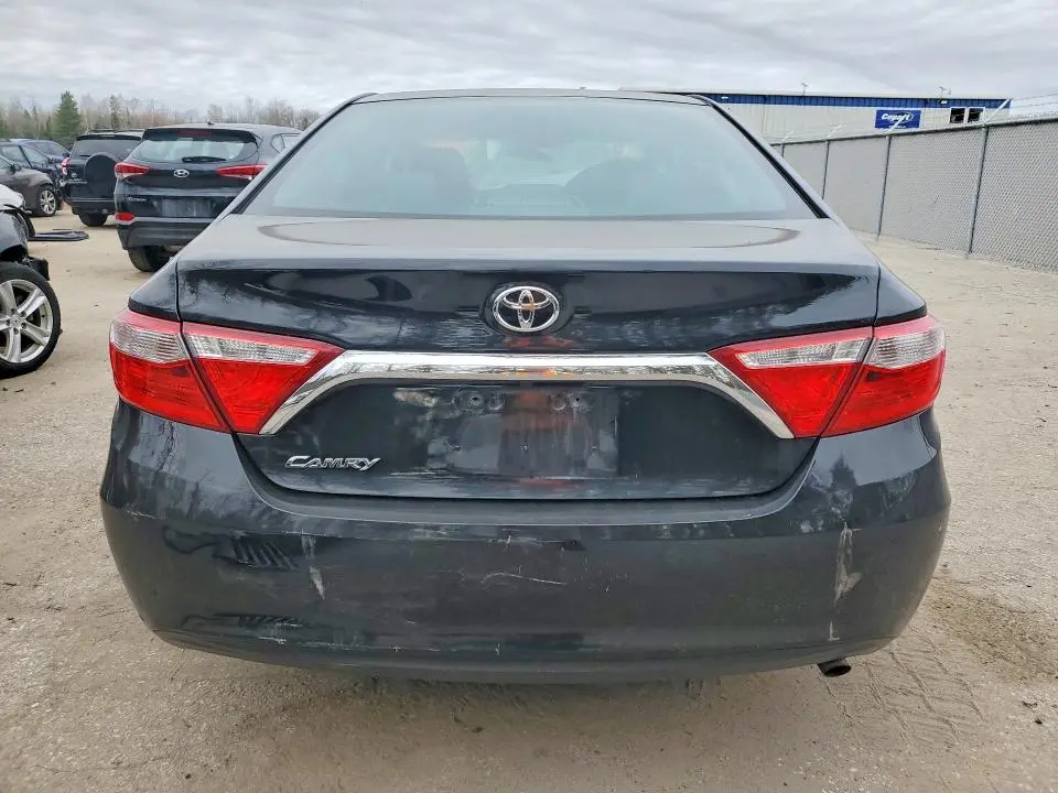 2017 TOYOTA CAMRY LE  