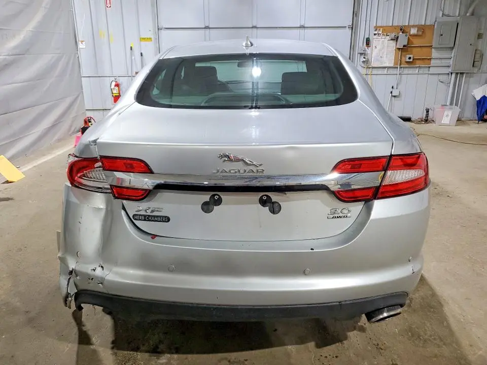 2014 JAGUAR XF   