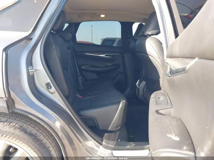 2022 INFINITI QX50 LUXE