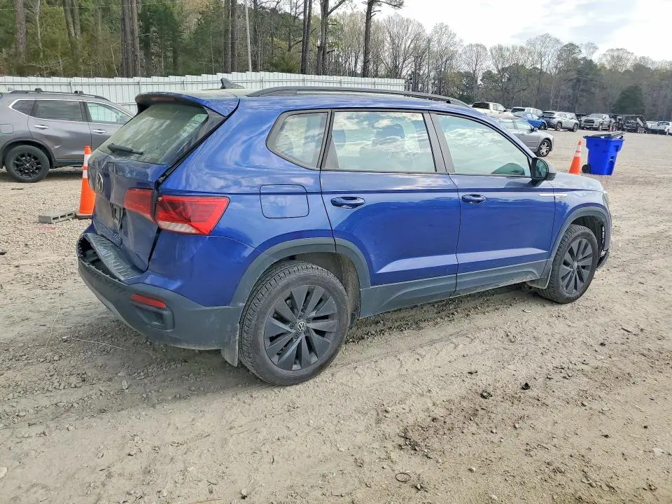 2024 VOLKSWAGEN TAOS S  