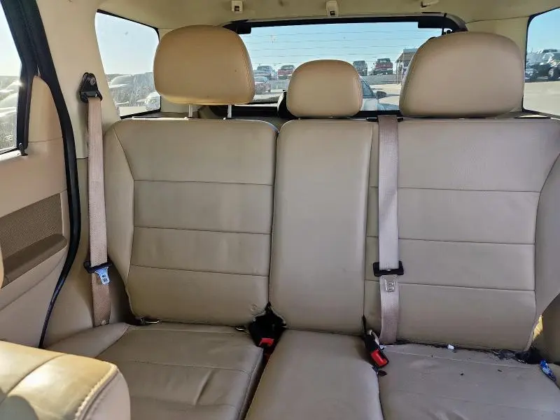 2011 FORD ESCAPE XLT  