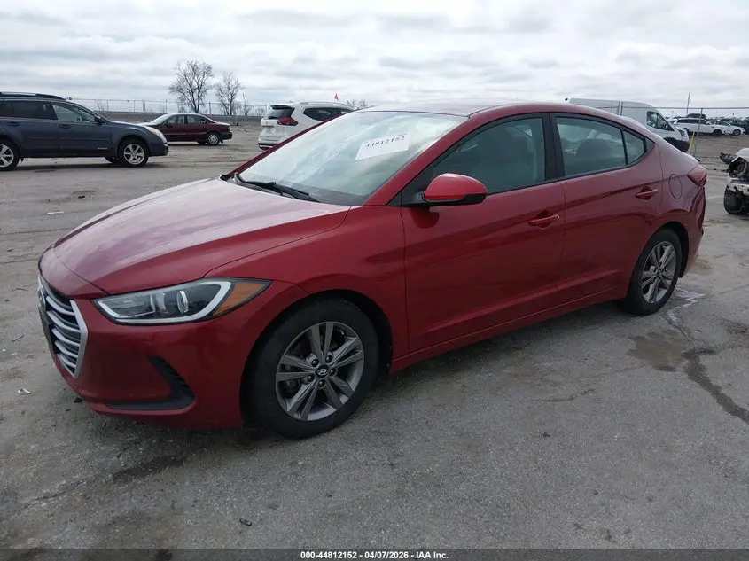 2017 HYUNDAI ELANTRA SE