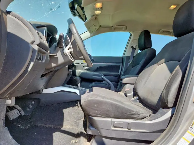 2014 MITSUBISHI OUTLANDER SPORT SE  