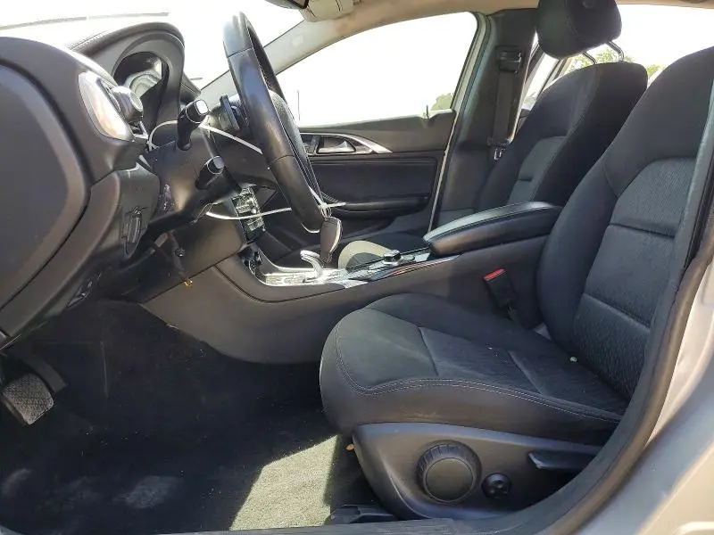 2019 INFINITI QX30   