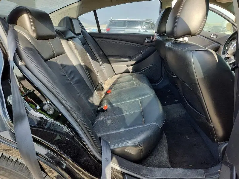 2010 NISSAN ALTIMA BASE  