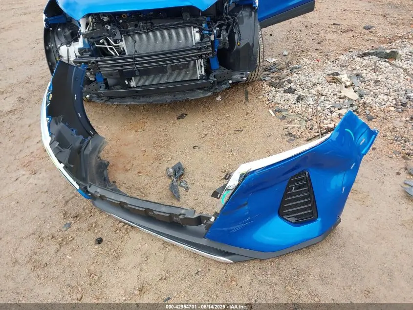 2024 NISSAN KICKS S XTRONIC CVT