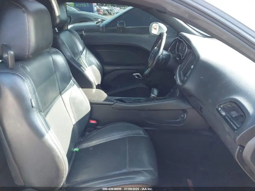 2016 DODGE CHALLENGER SXT PLUS