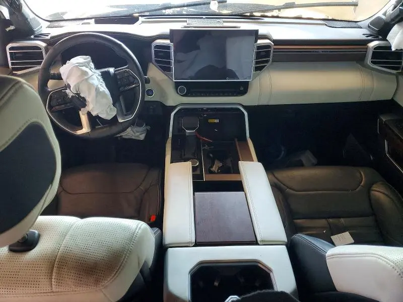 2024 TOYOTA SEQUOIA CAPSTONE  