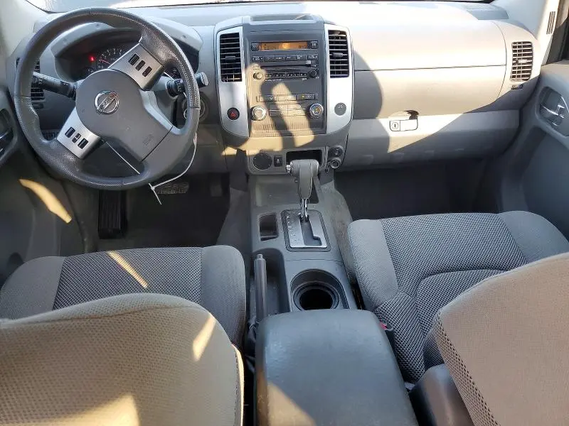 2012 NISSAN FRONTIER S  