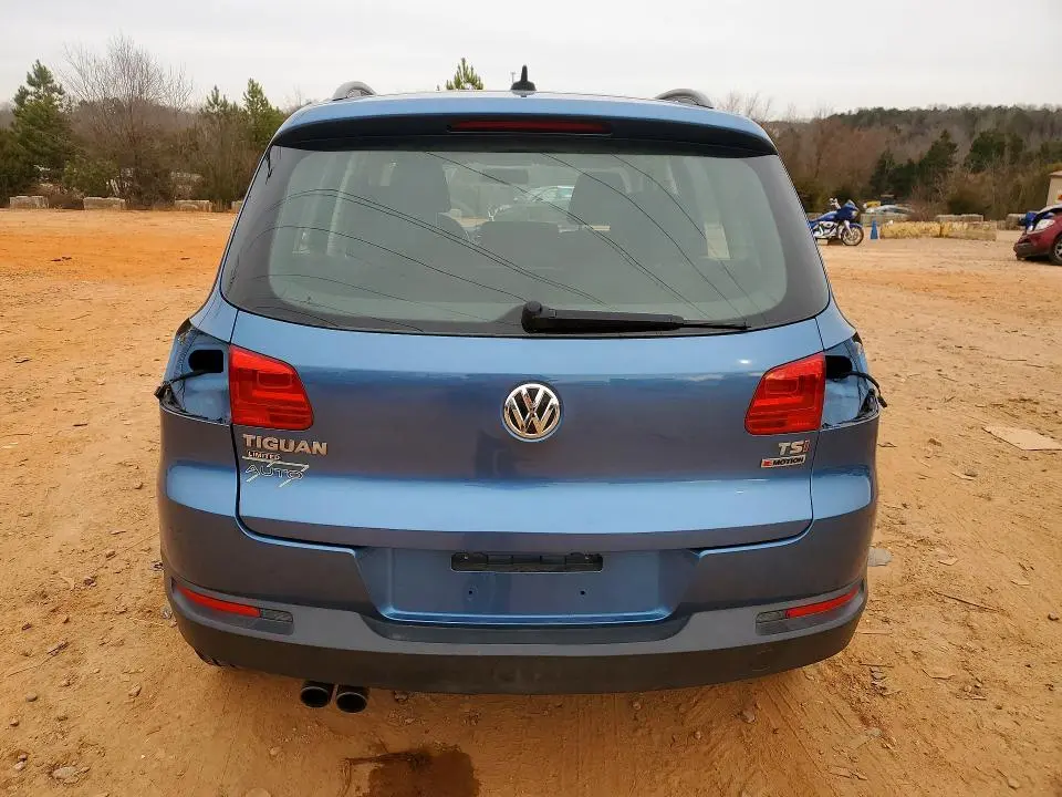 2017 VOLKSWAGEN TIGUAN S  