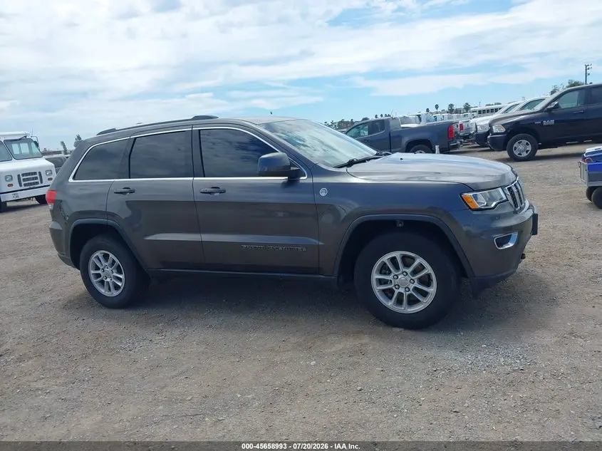 2018 JEEP GRAND CHEROKEE LAREDO E 4X4