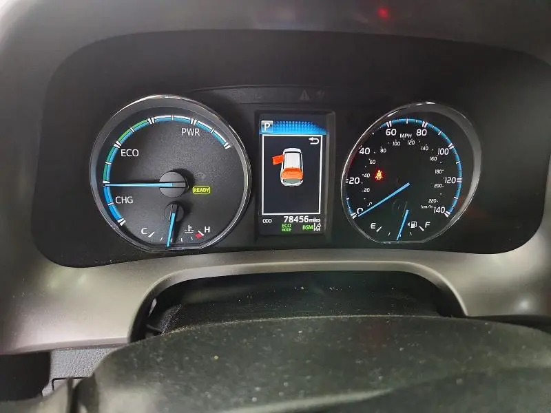 2017 TOYOTA RAV4 HV LIMITED  