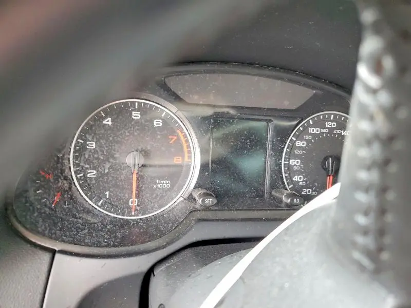 2011 AUDI Q5 PREMIUM  