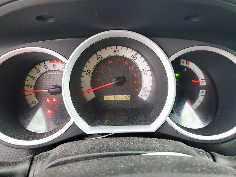 2014 TOYOTA TACOMA V6  
