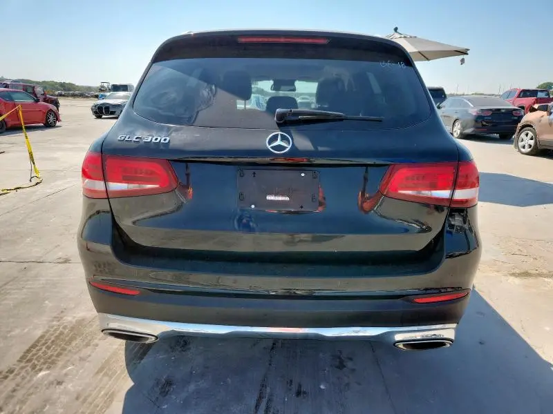 2018 MERCEDES-BENZ GLC 300  
