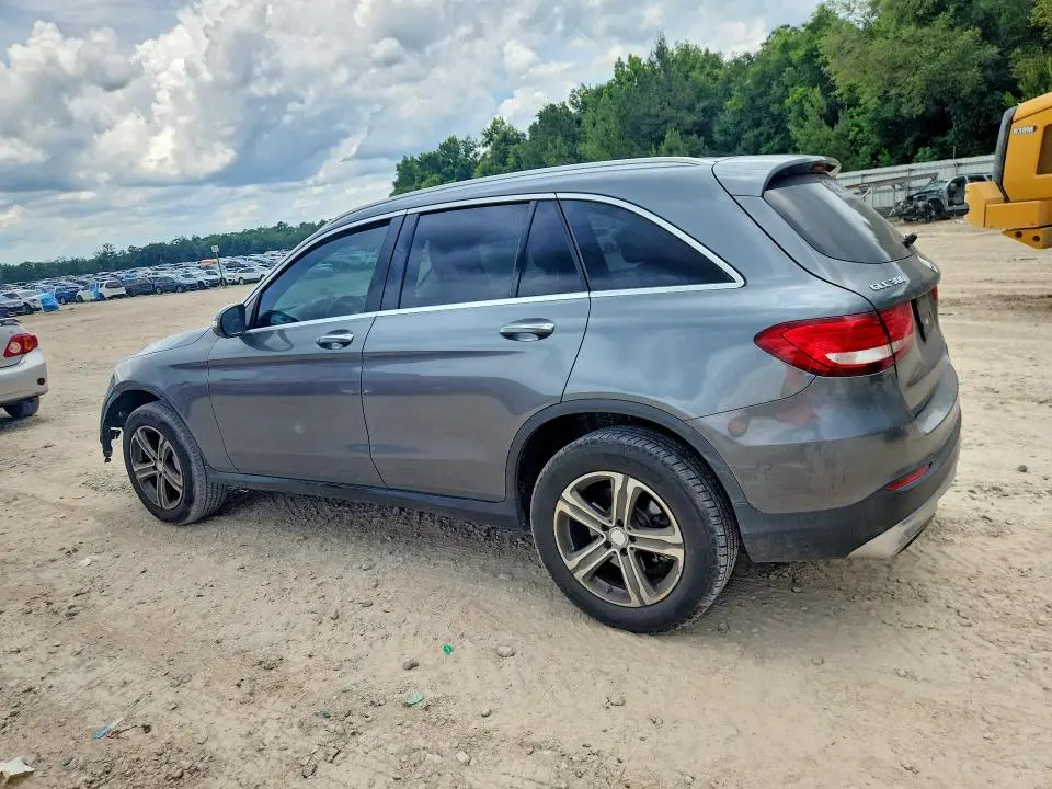 2017 MERCEDES-BENZ GLC 300  