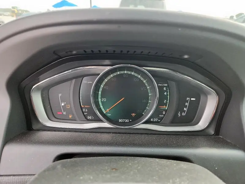 2017 VOLVO XC60 T5 INSCRIPTION  