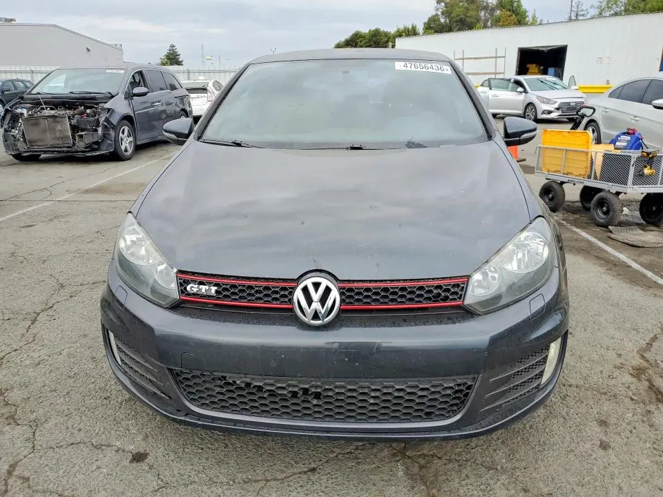 2013 VOLKSWAGEN GTI   
