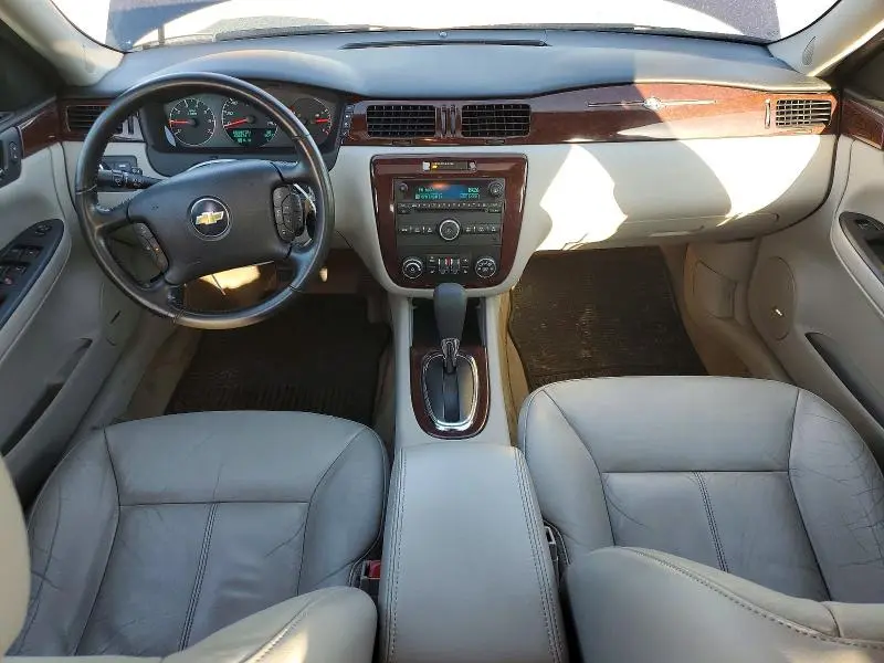 2011 CHEVROLET IMPALA LT  
