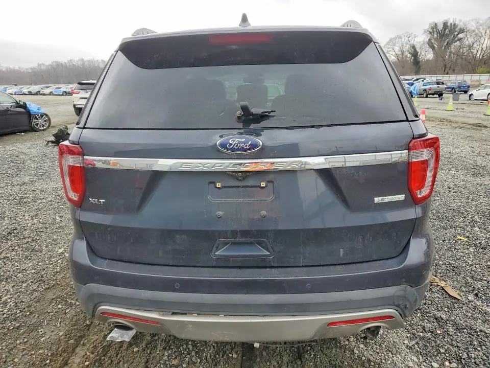 2017 FORD EXPLORER XLT  