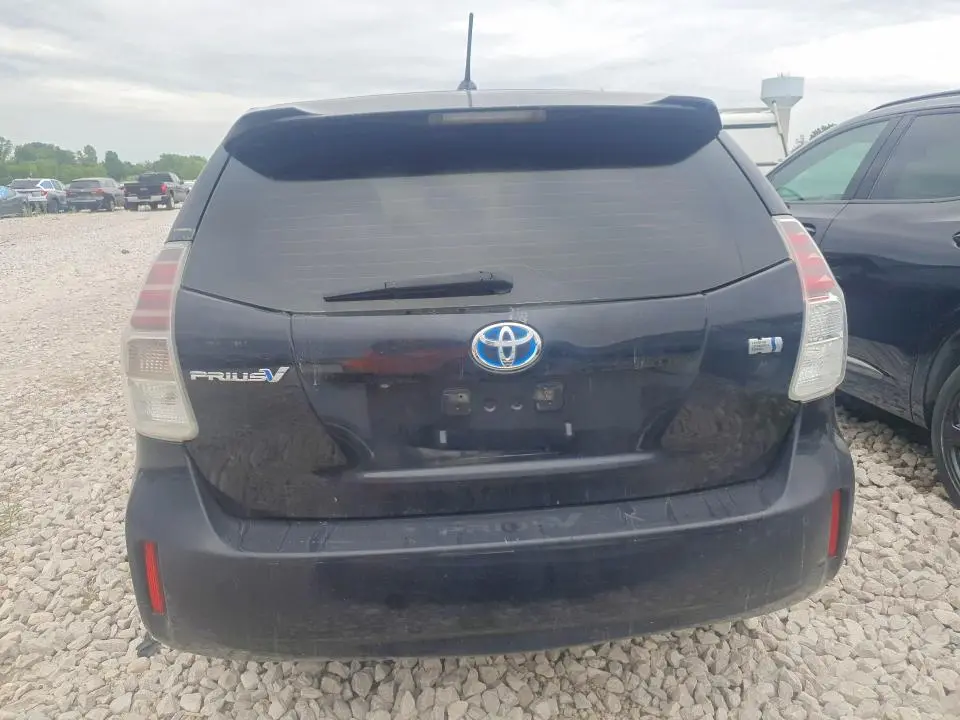 2017 TOYOTA PRIUS V TWO  