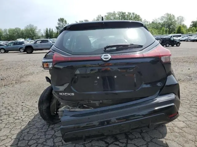 2021 NISSAN KICKS S  