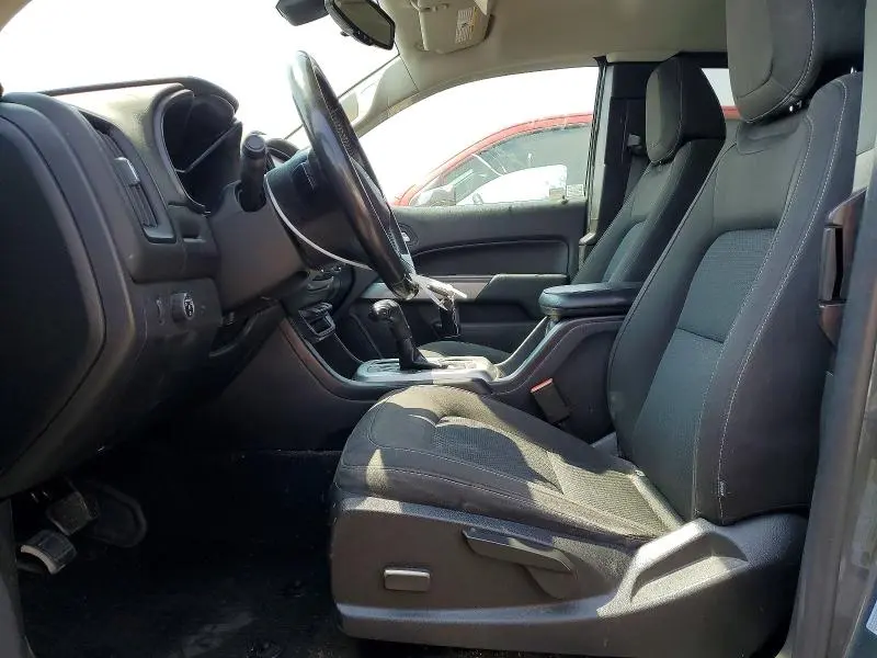 2017 CHEVROLET COLORADO LT  