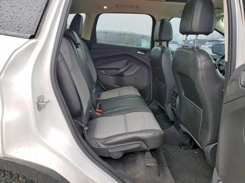 2017 FORD ESCAPE TITANIUM  