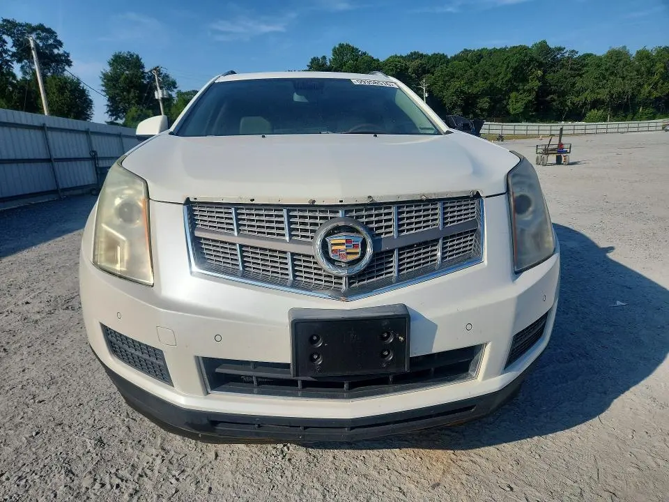 2011 CADILLAC SRX LUXURY COLLECTION  