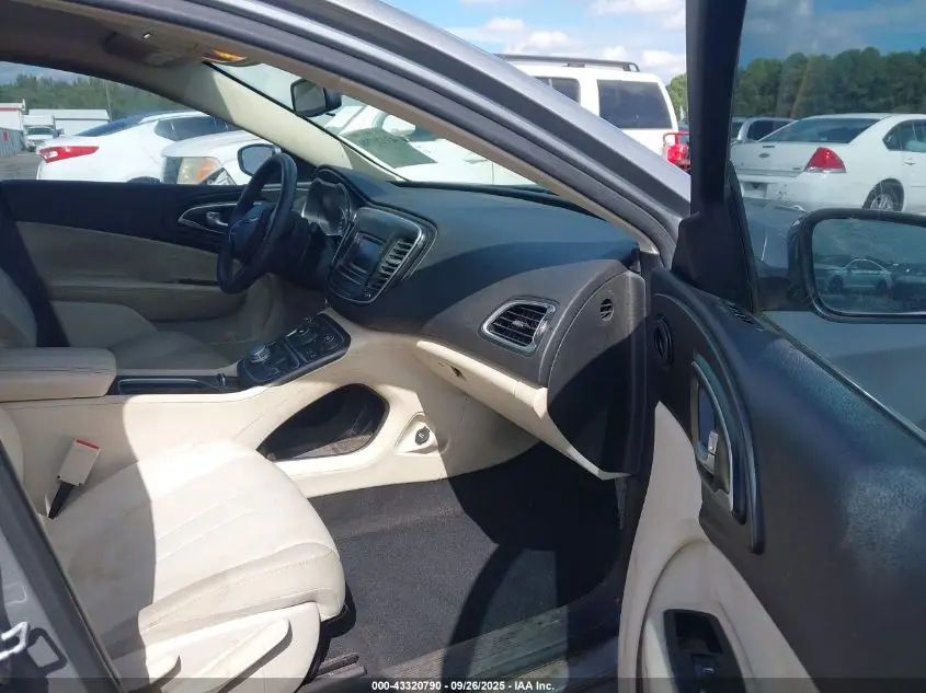 2016 CHRYSLER 200 LIMITED